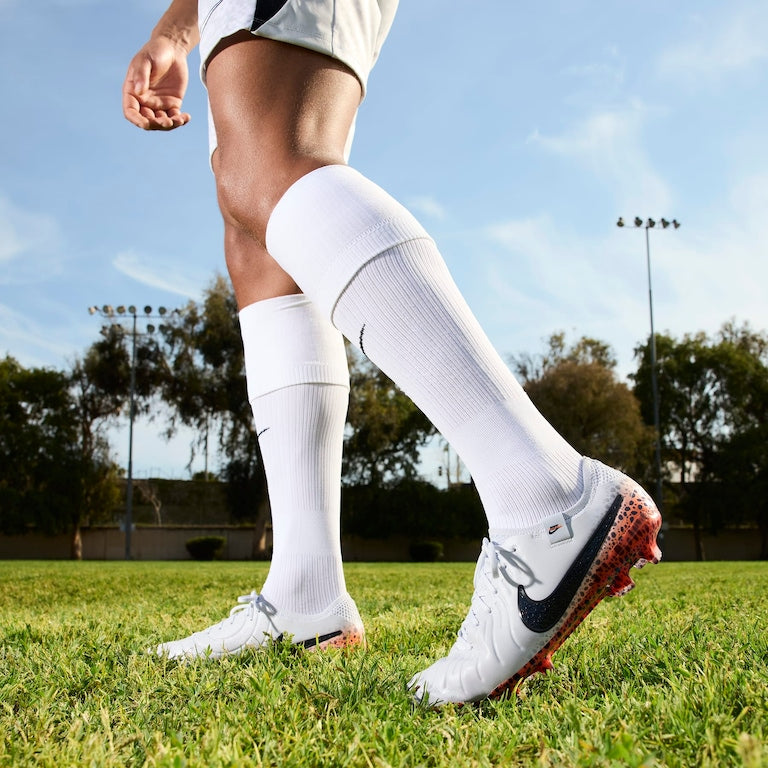 Chuteira Nike Tiempo 10 Elite Campo