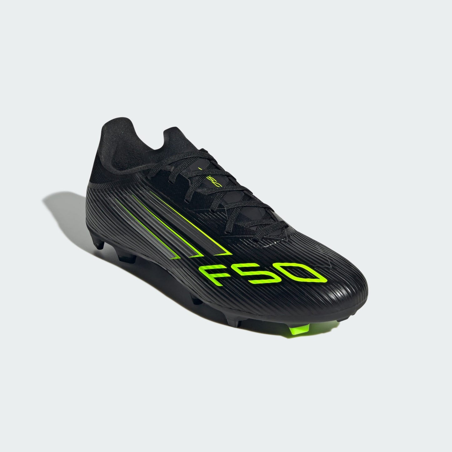 Chuteira Adidas F50 League Firm/Multi-Ground Campo