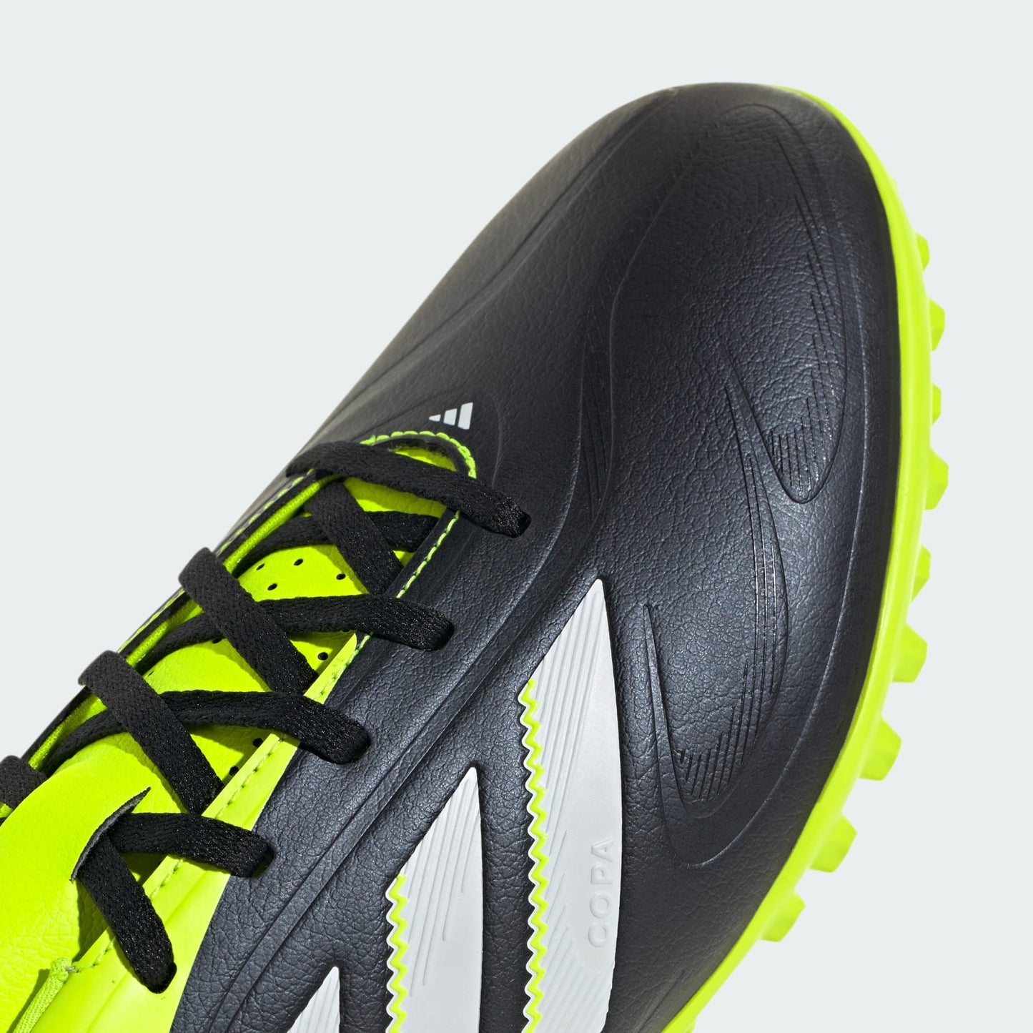 Chuteira Adidas Copa Pure 3 Club Society
