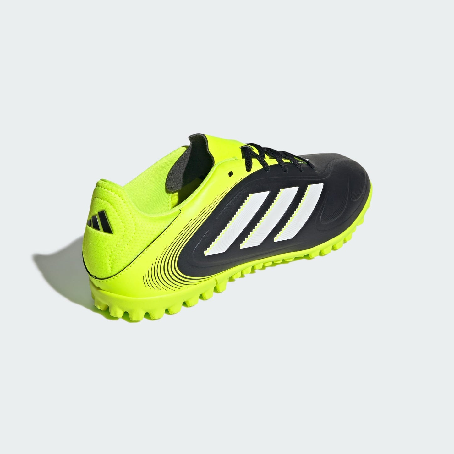 Chuteira Adidas Copa Pure 3 Club Society