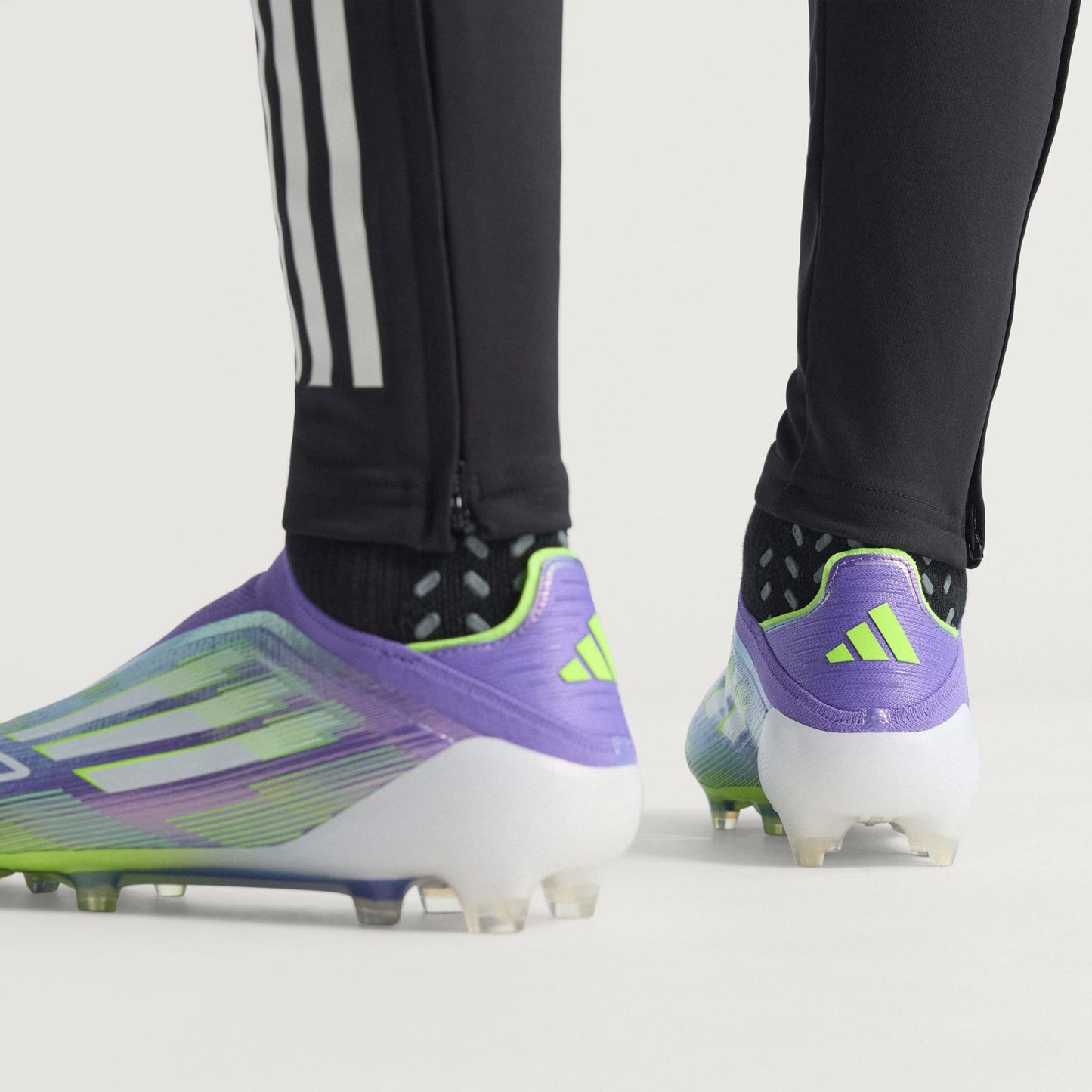 Chuteira Adidas Sem Cadarços F50 Elite Campo