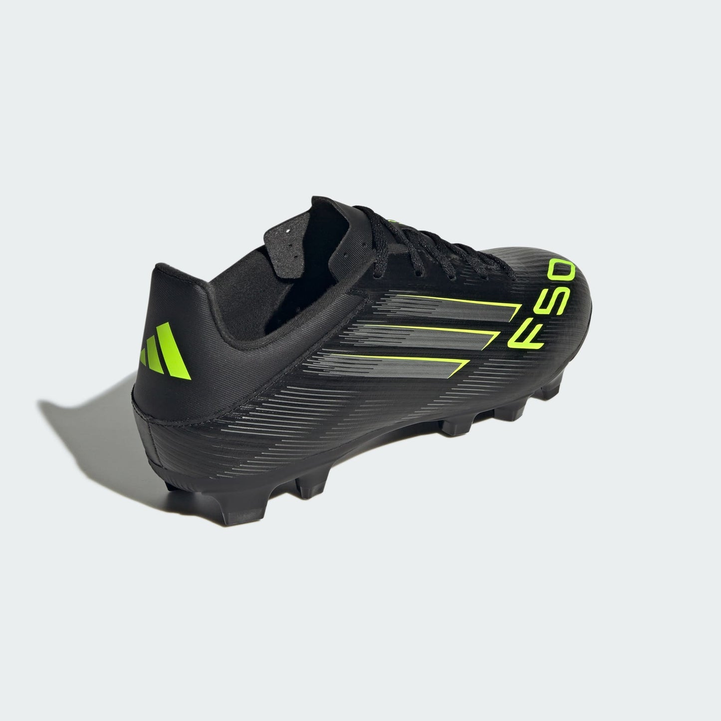 Chuteira Adidas F50 Club Firm/Multi-Ground Campo