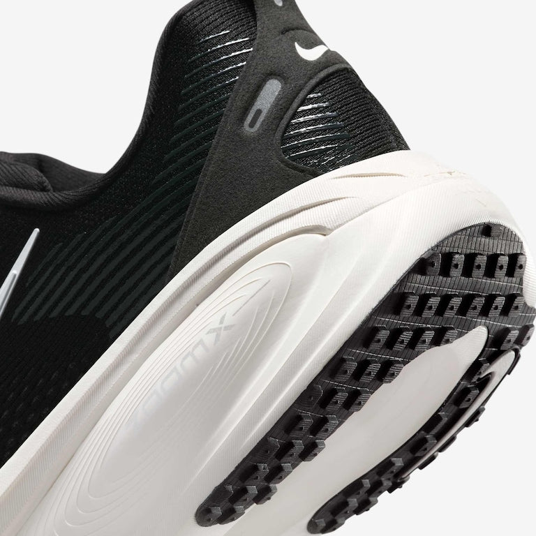 Tênis Nike Vomero 18 Masculino