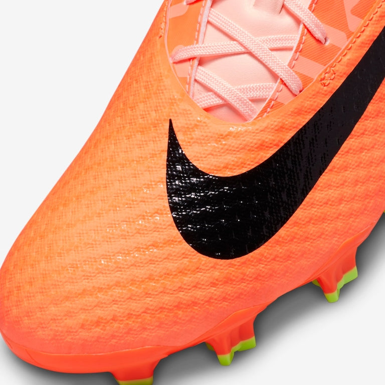 Chuteira Nike Phantom GX Academy Campo