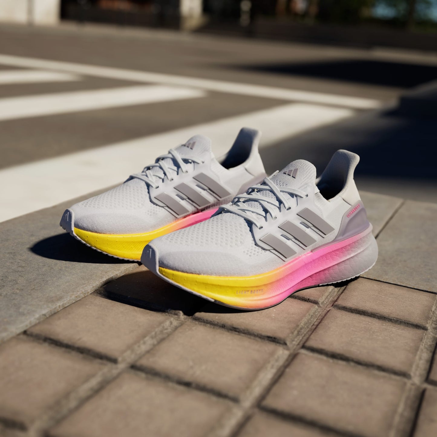Tênis Adidas Ultraboost 5 Feminino