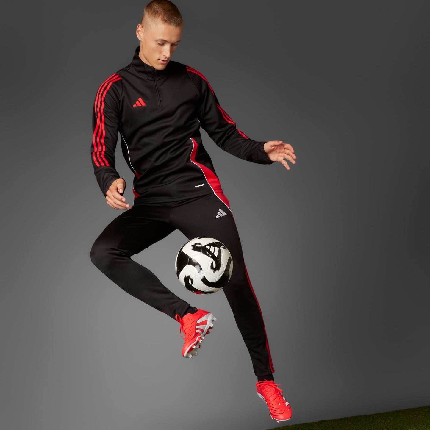 Chuteira Adidas Predator League Firm/Multi-Ground Campo