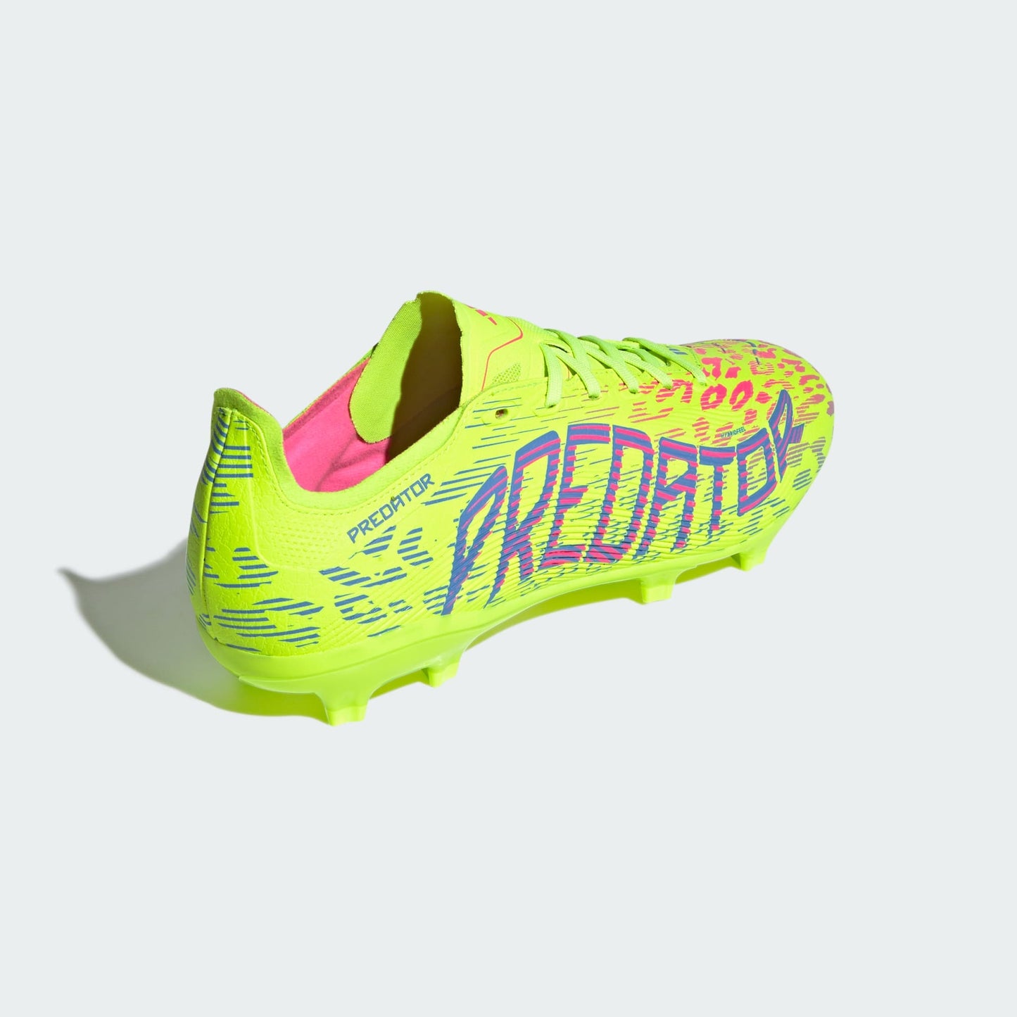 Chuteira Adidas Predator League Firm/Multi-Ground Campo
