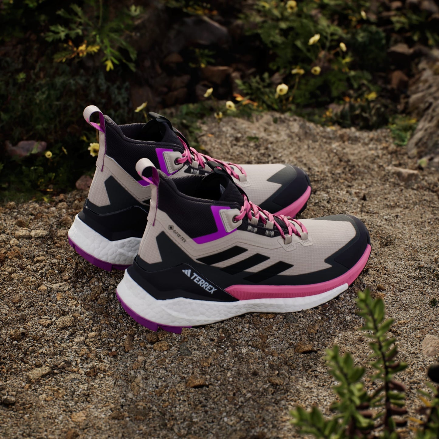 Tênis Adidas Trilha Terrex Free Hiker 2.0 Gore-Tex Feminino
