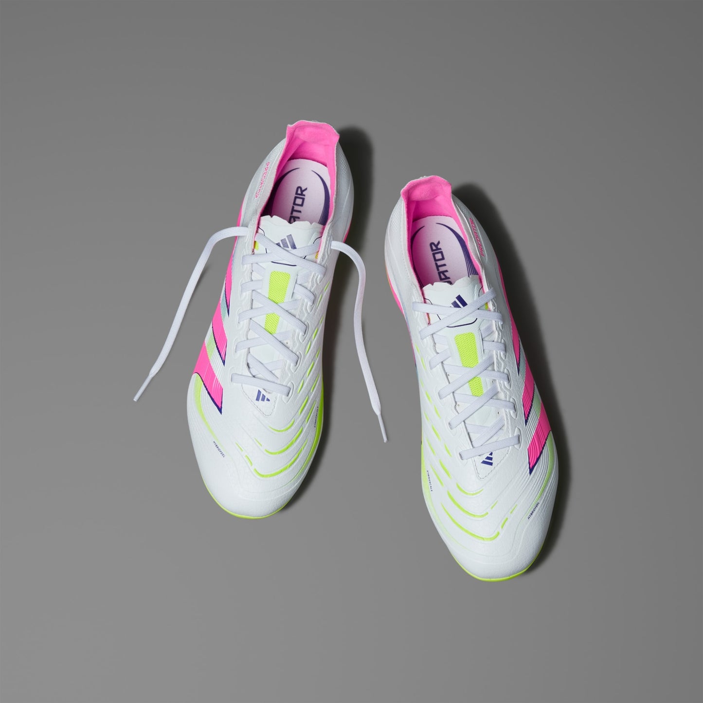 Chuteira Adidas Predator League Firm/Multi-Ground Campo