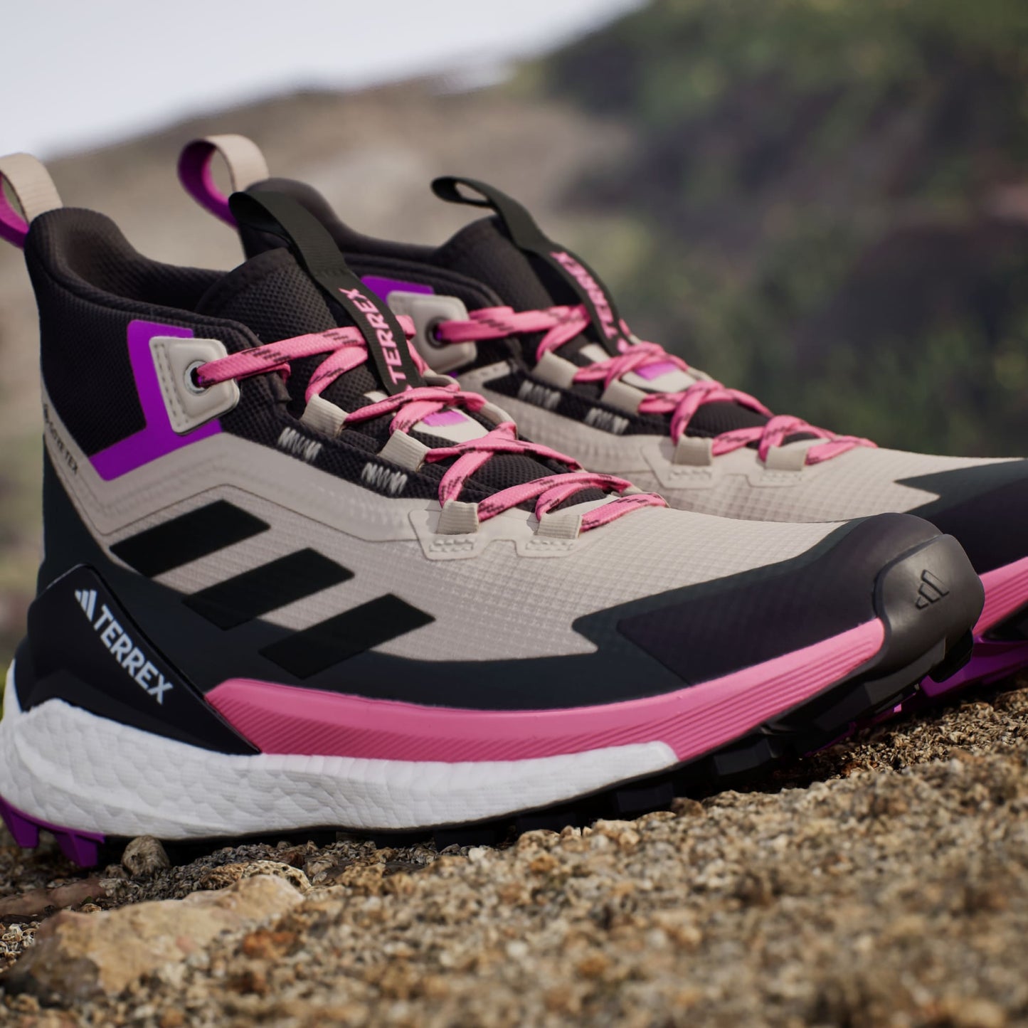 Tênis Adidas Trilha Terrex Free Hiker 2.0 Gore-Tex Feminino