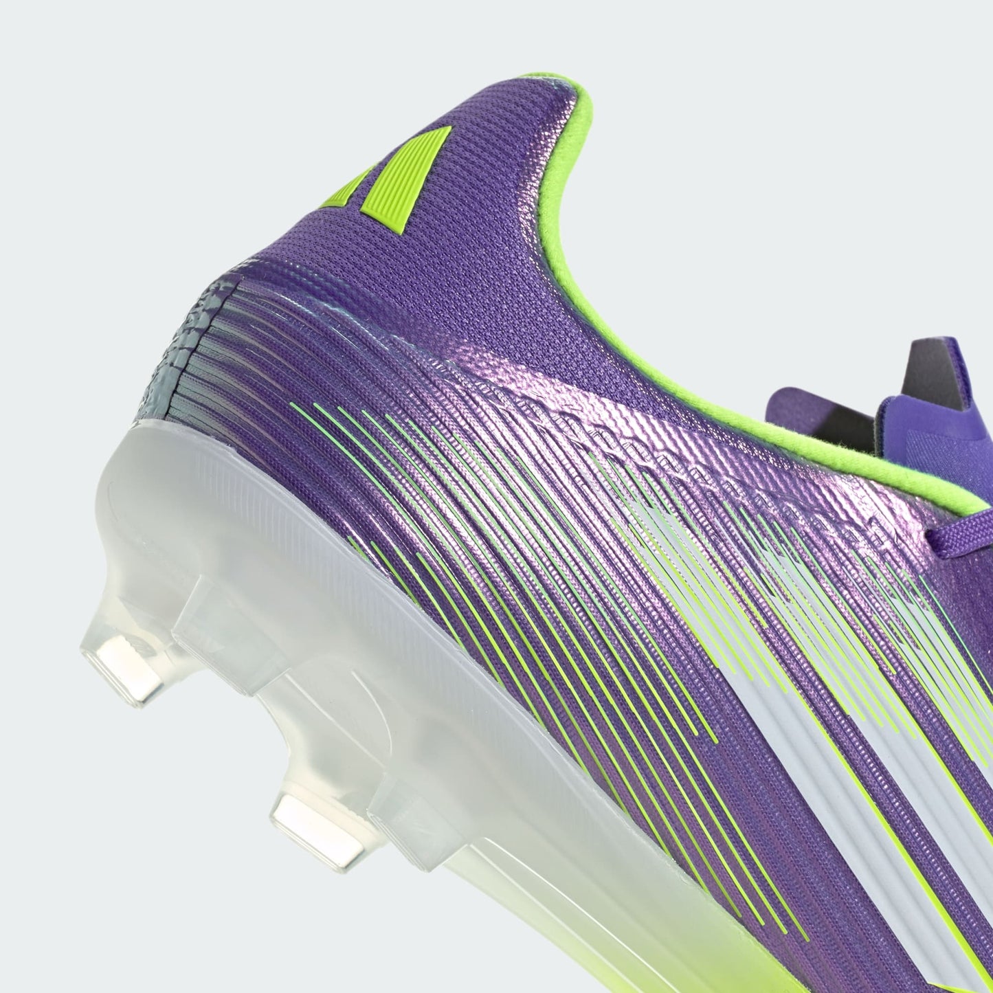 Chuteira Adidas F50 League Firm/Multi-Ground Campo