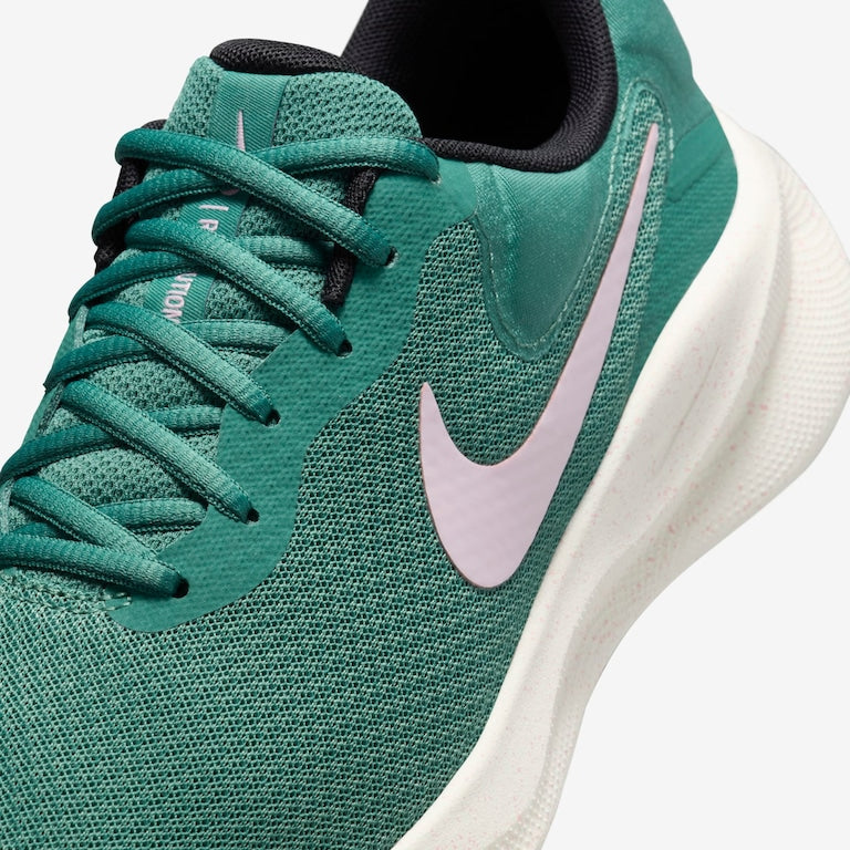 Tênis Nike Revolution 7 Feminino