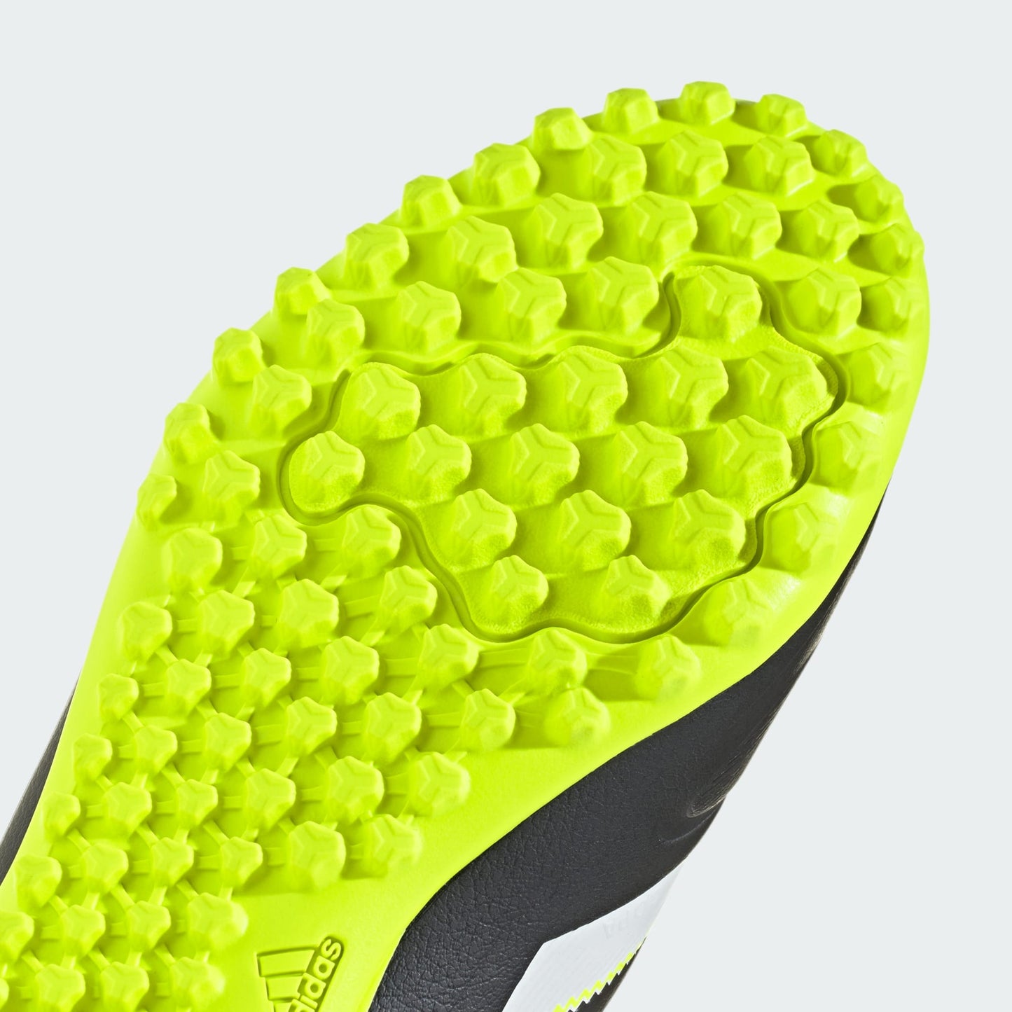 Chuteira Adidas Copa Pure 3 Club Society