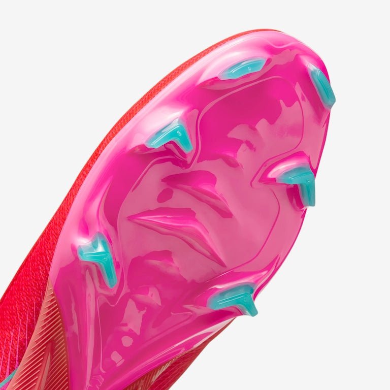 Chuteira Nike Zoom Mercurial Vapor 16 Pro Campo