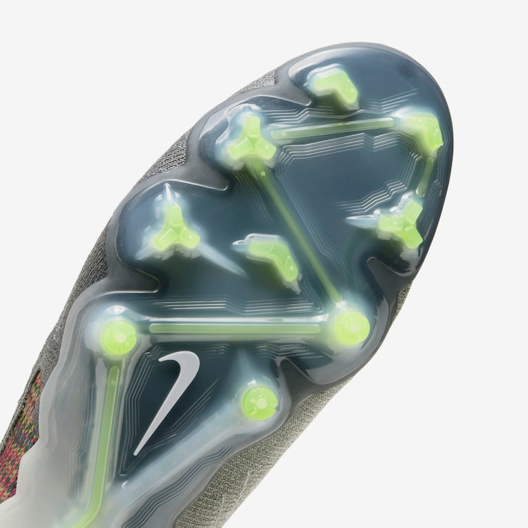 Chuteira Nike Phantom GX Elite Fusion Campo