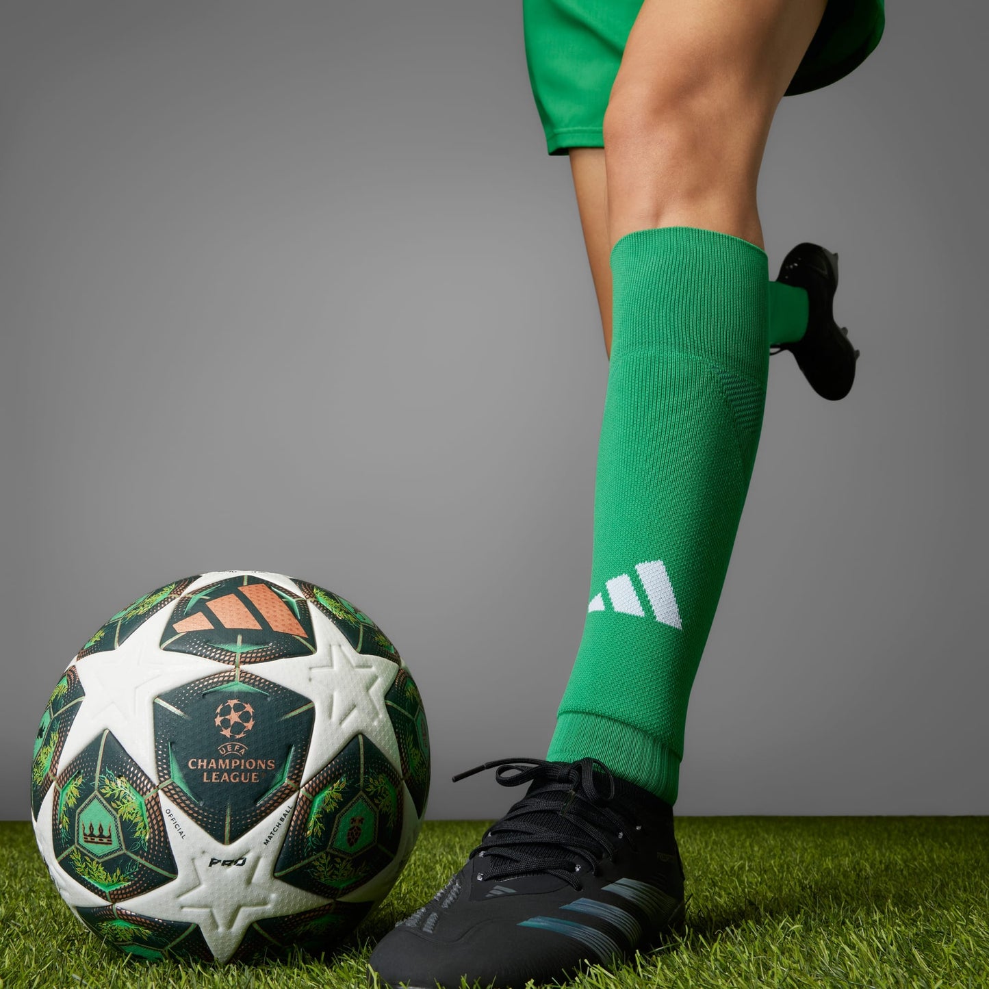Bola Adidas Eliminatórias UCL Pro 24/25