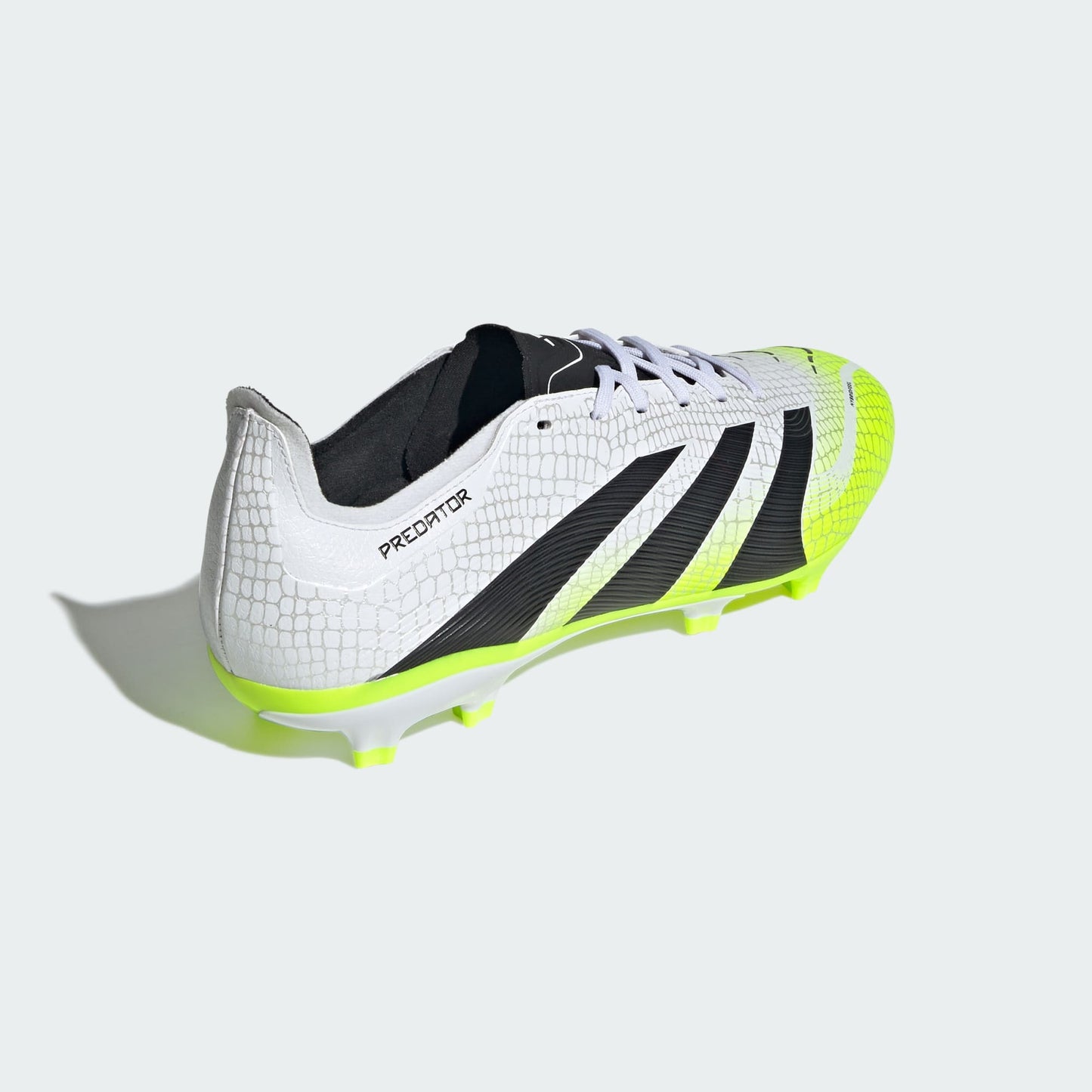 Chuteira Adidas Predator League Firm/Multi-Ground Campo