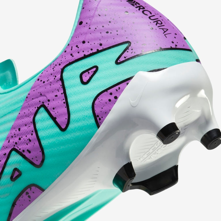Chuteira Nike Zoom Mercurial Vapor 15 Academy Campo