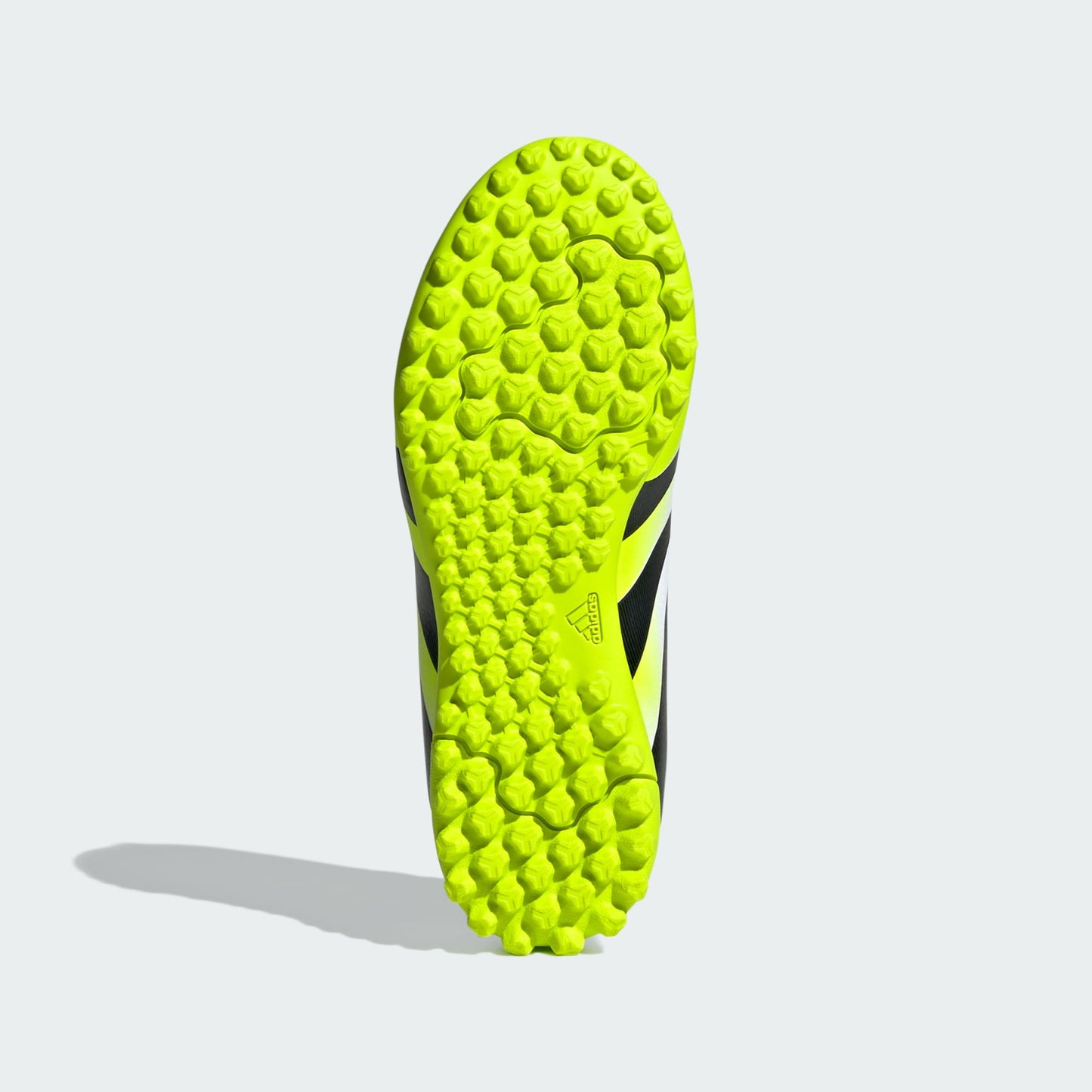 Chuteira Adidas Predator Club Infantil Society