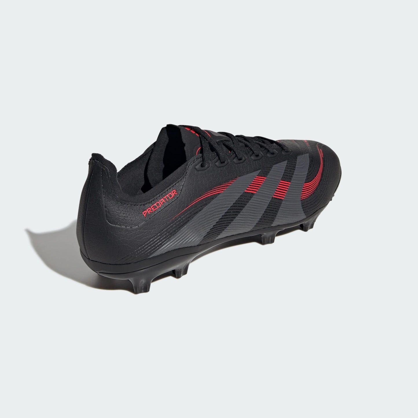 Chuteira Adidas Predator League Firm/Multi-Ground Campo