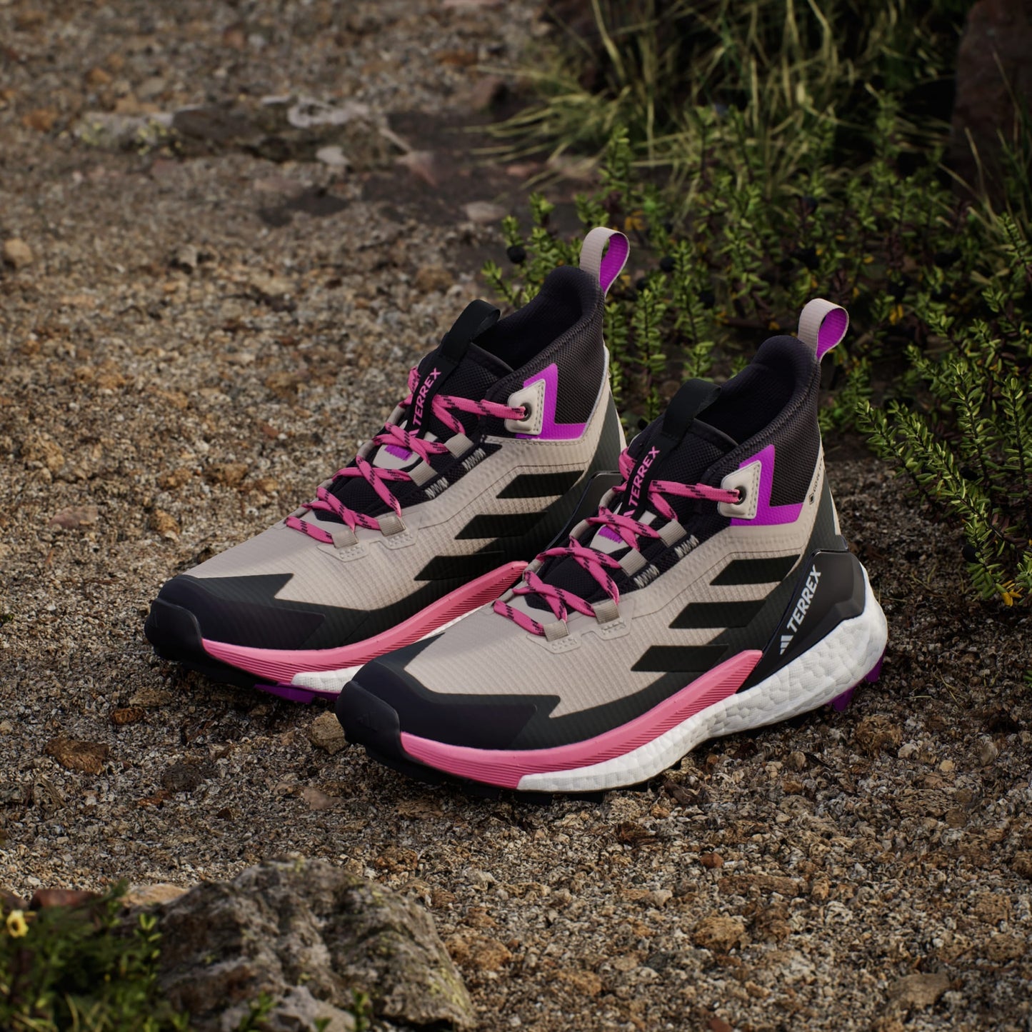 Tênis Adidas Trilha Terrex Free Hiker 2.0 Gore-Tex Feminino