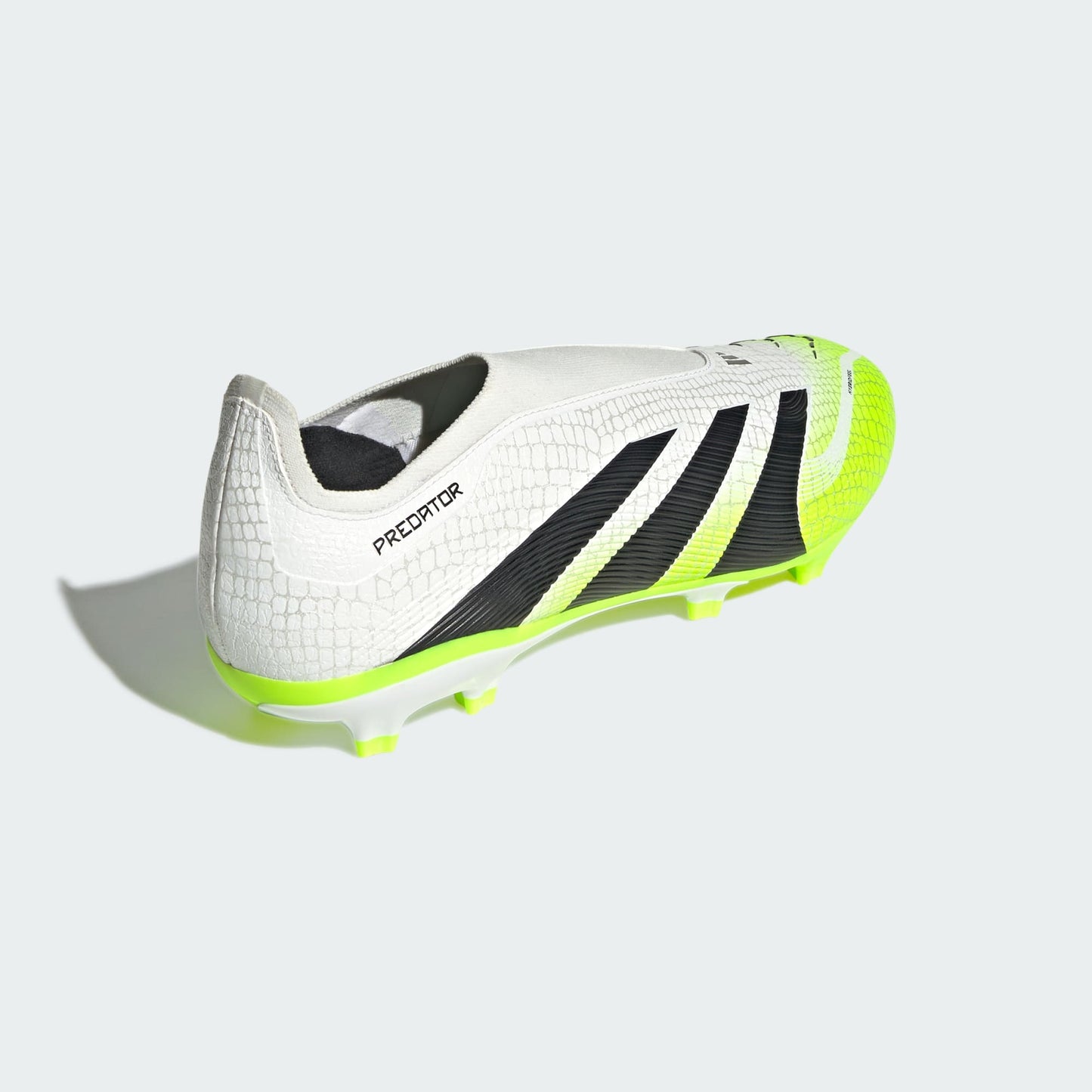 Chuteira Adidas Sem Cadarços Predator League Firm/Multi-Ground Campo