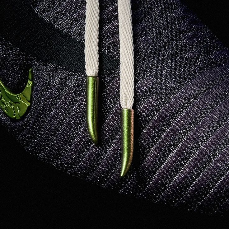 Nike Phantom 6 “Black Mamba" + Cortesia Runas -- 1 Meia Antiderrapante + Mochila Bag