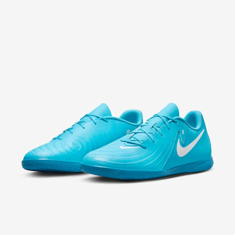 Chuteira Nike Phantom GX II Club Futsal