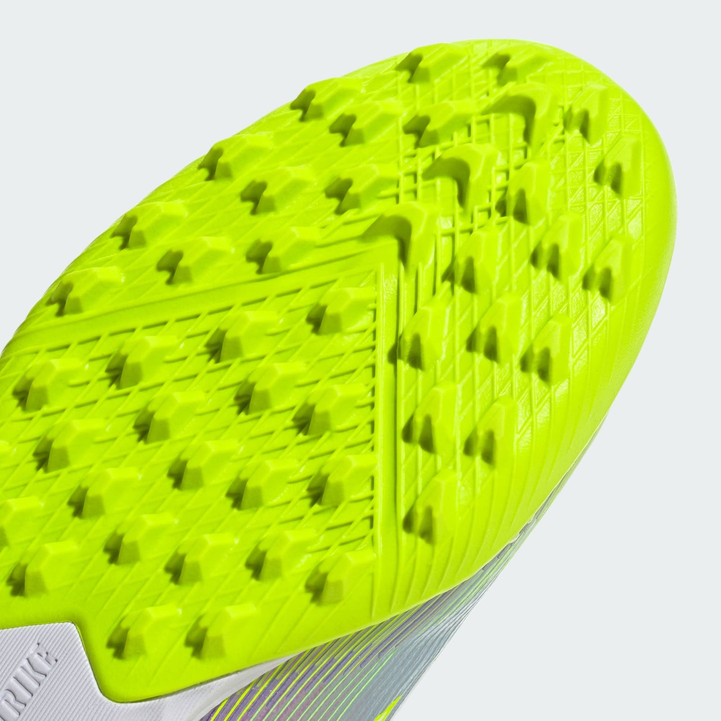 Chuteira Adidas F50 Pro Society