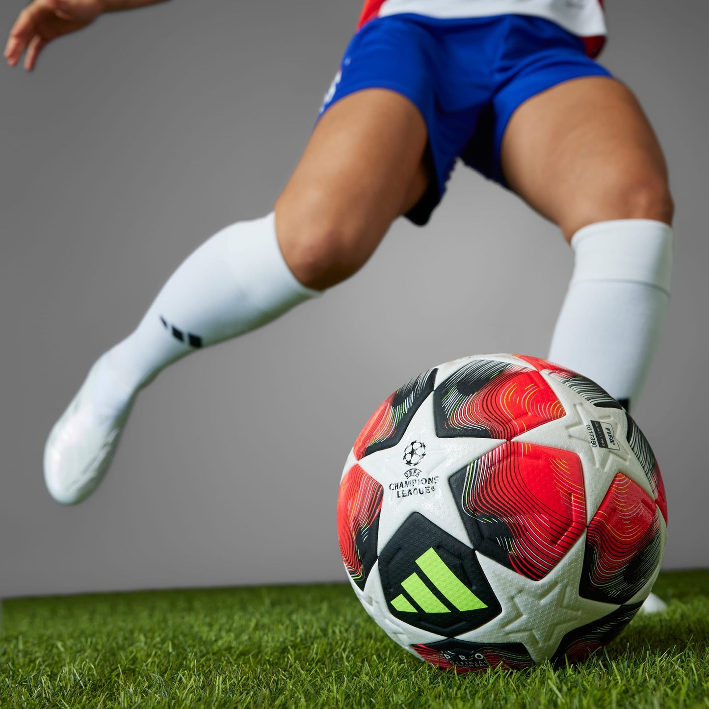 Bola Adidas Fired Up