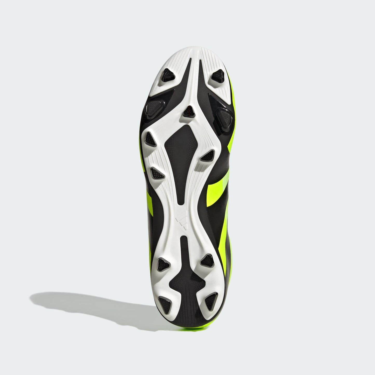 Chuteira Adidas Predator 25 Essentials Firm/Multi-Ground Campo