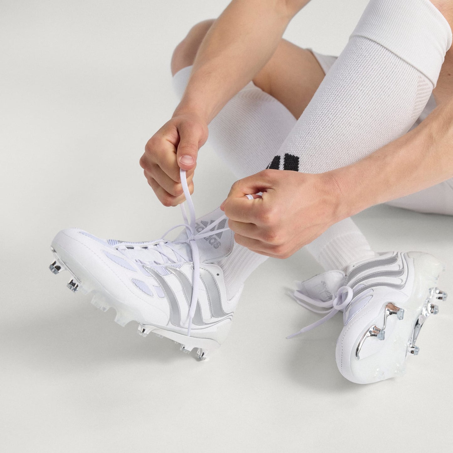 Chuteiras Adidas Predator Precision Campo