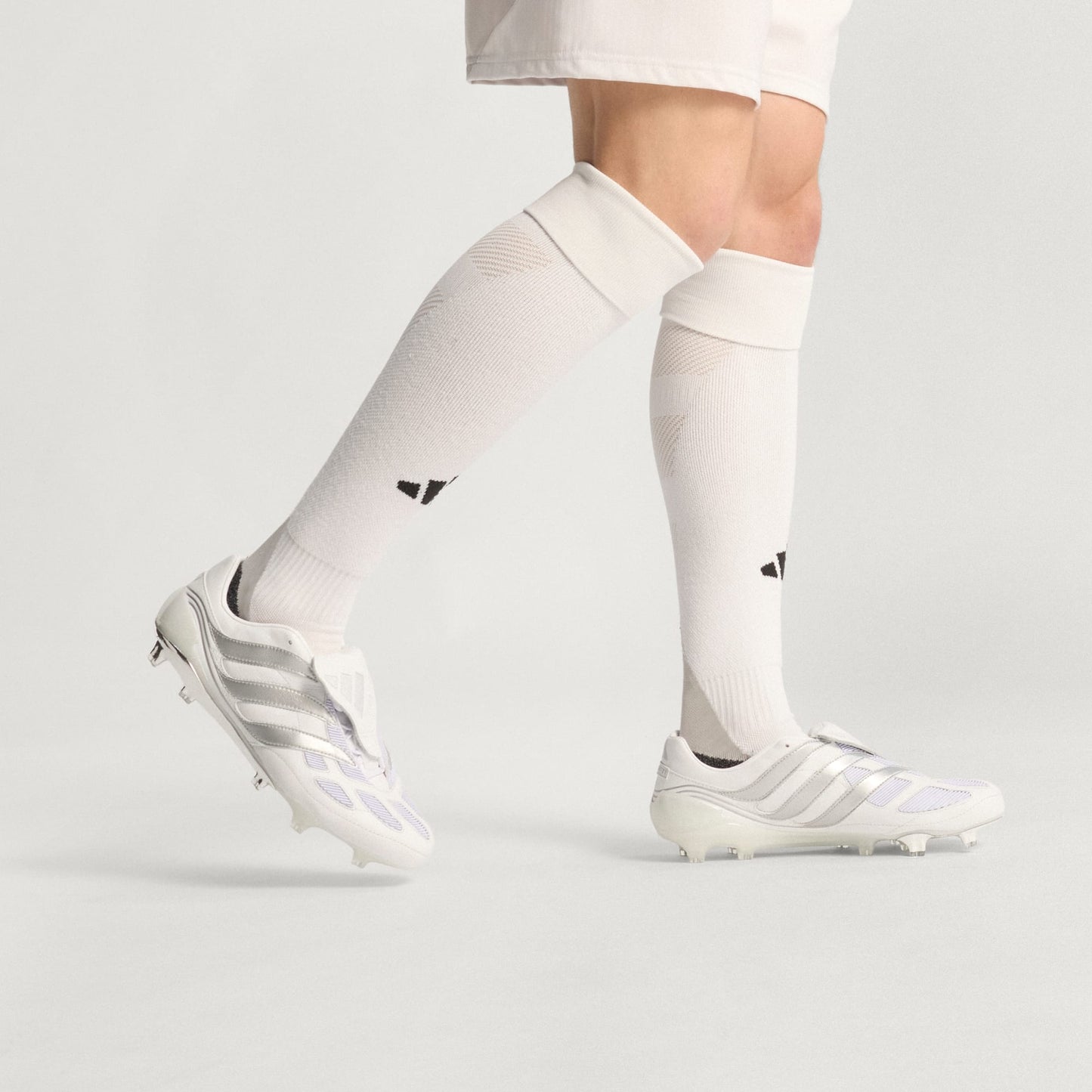 Chuteiras Adidas Predator Precision Campo