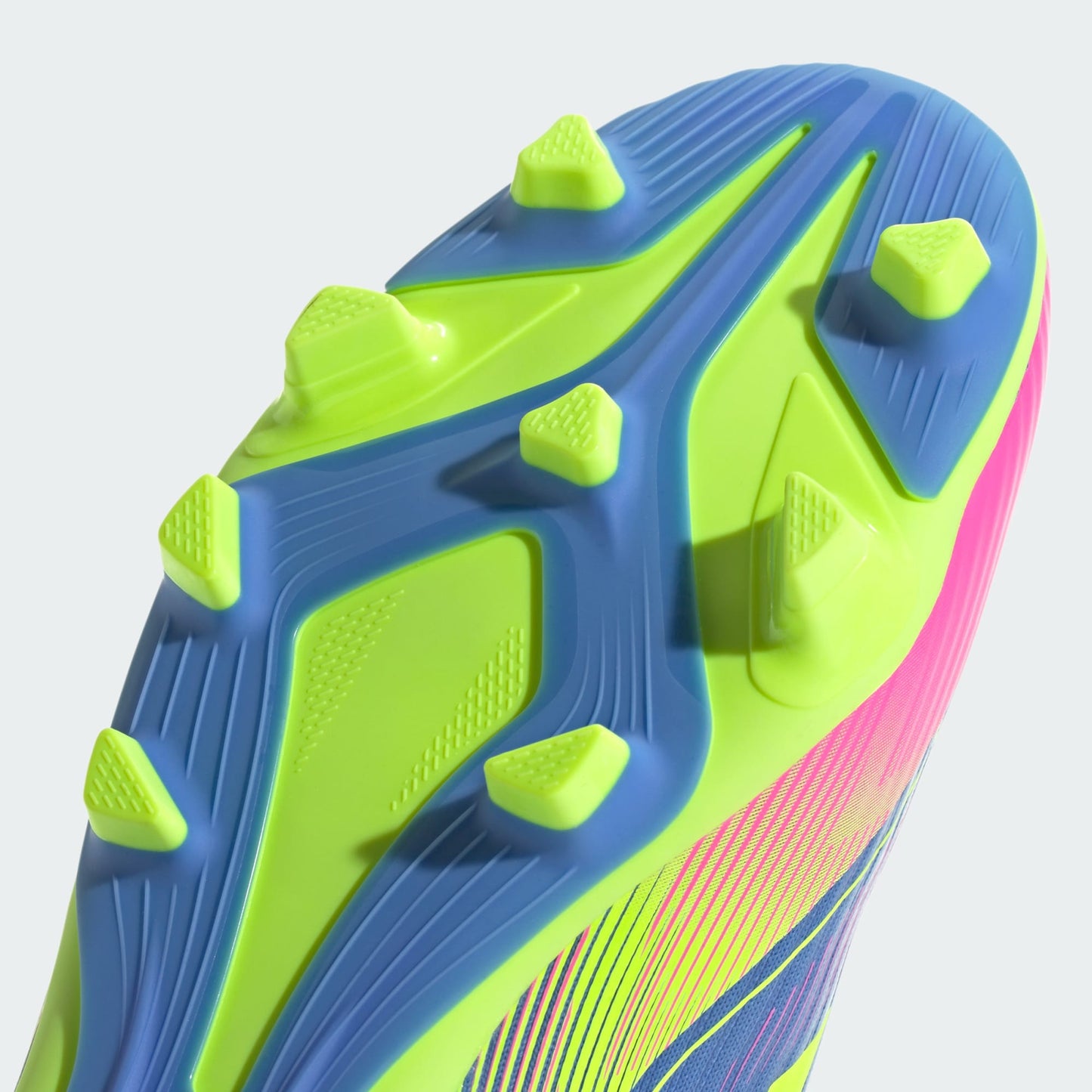 Chuteira Adidas F50 Club Firm/Multi-Ground Campo