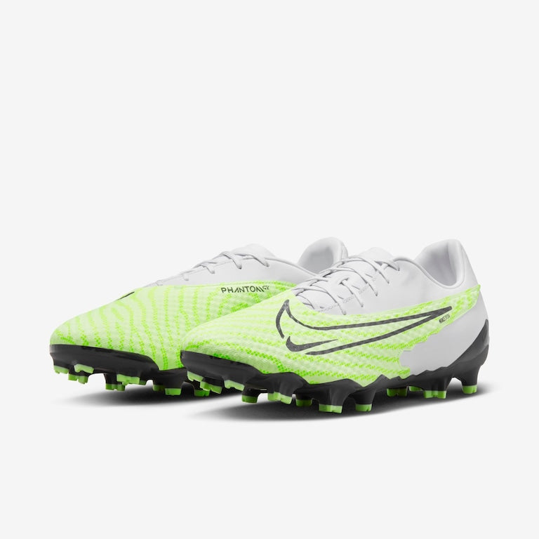 Chuteira Nike Phantom GX Academy Campo