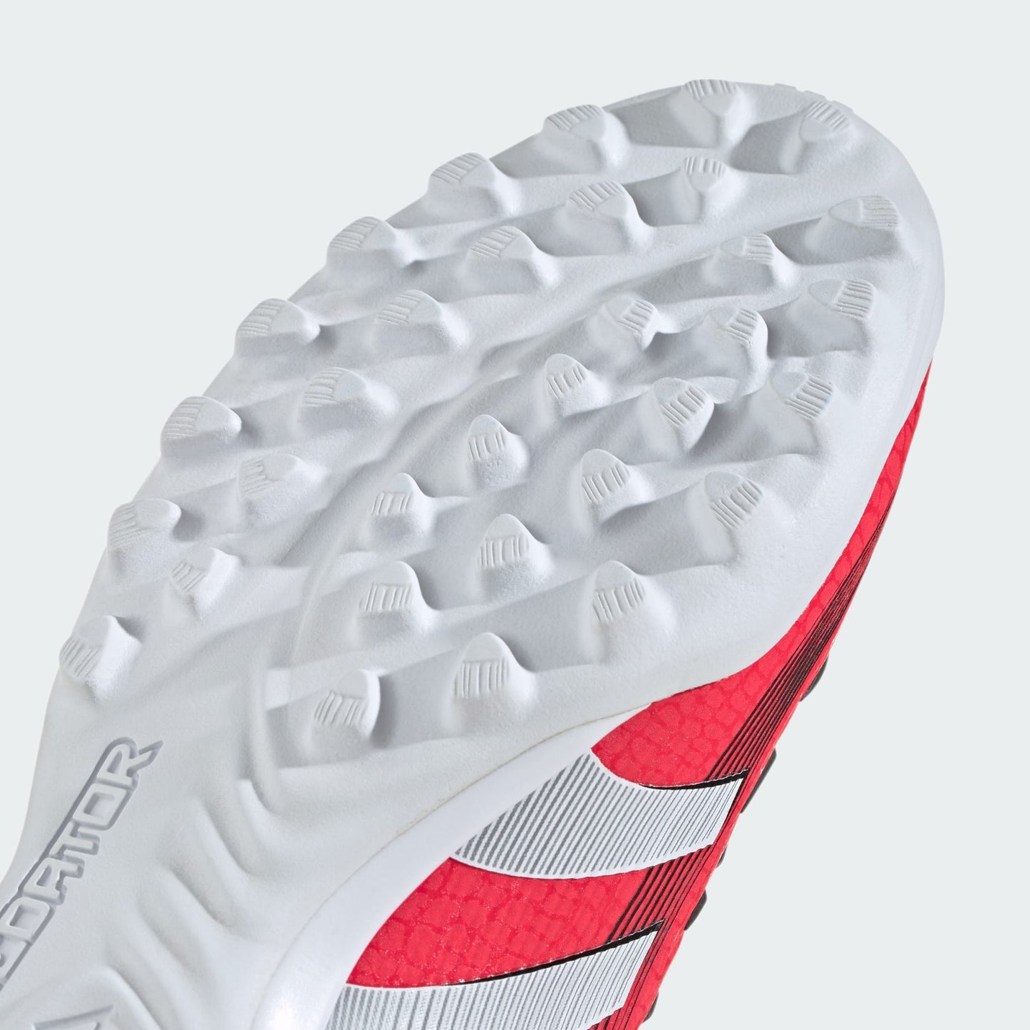 Chuteira Adidas Predator Pro Society