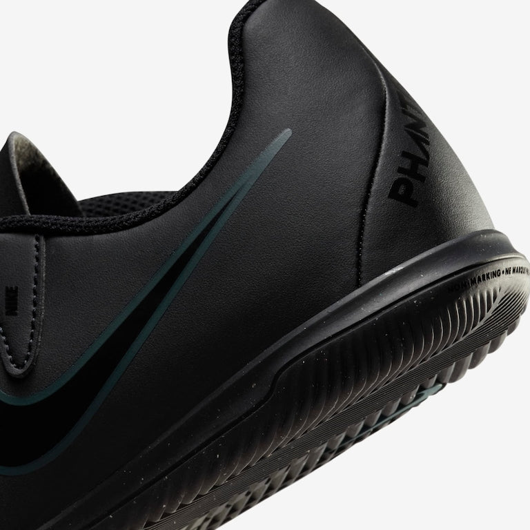 Chuteira Nike Phantom GX II Club Infantil Futsal