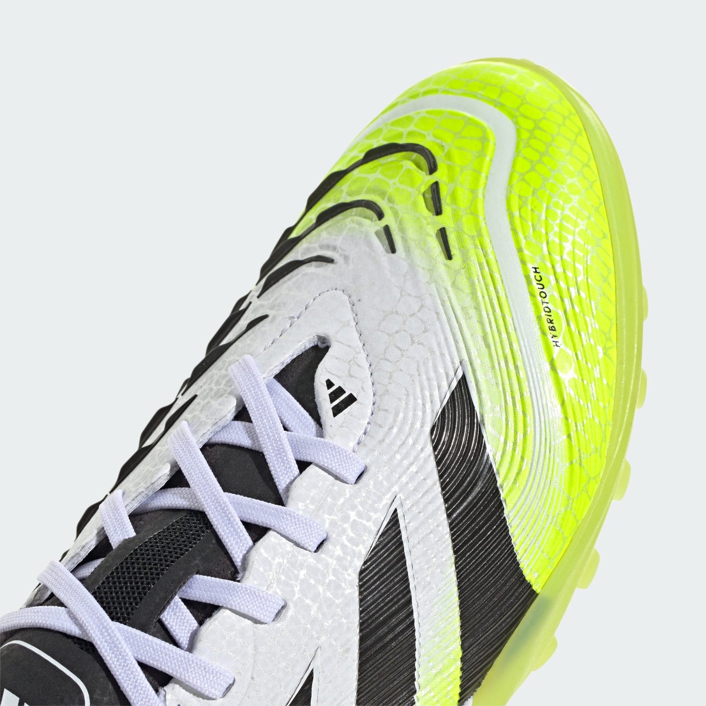 Chuteira Adidas Predator Pro Society