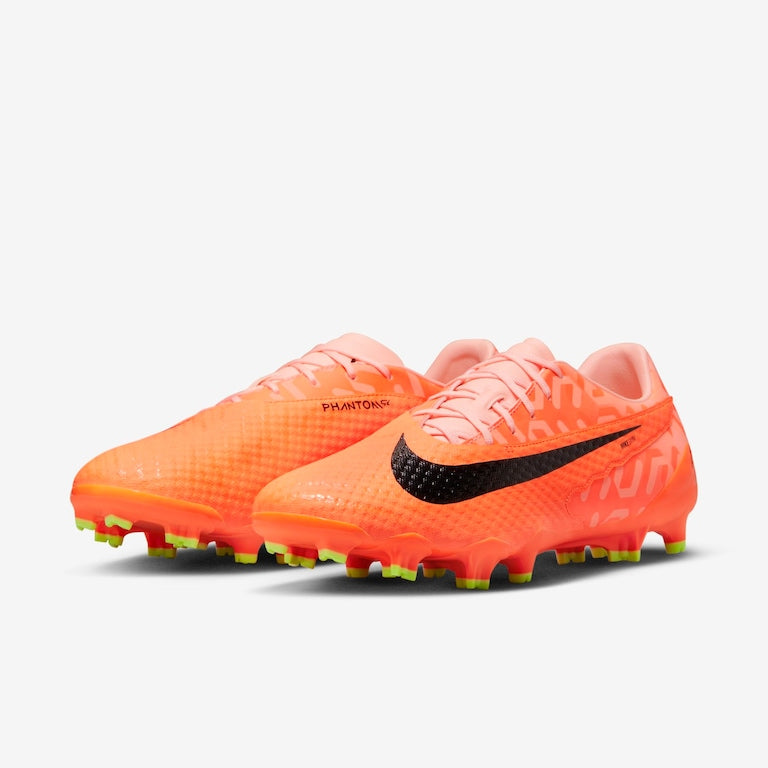 Chuteira Nike Phantom GX Academy Campo