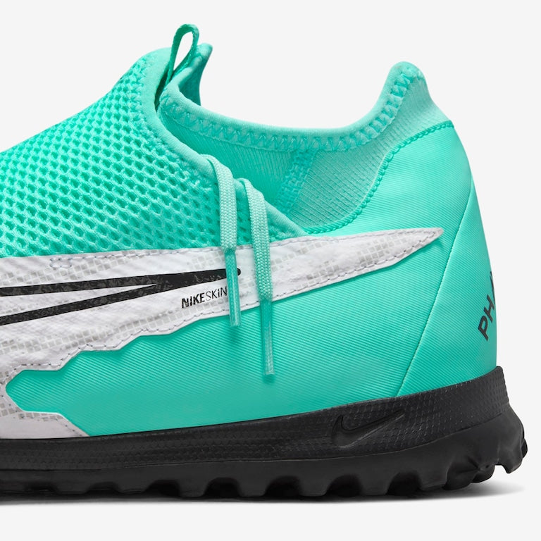 Chuteira Nike Phantom GX Academy Dynamic Fit Society