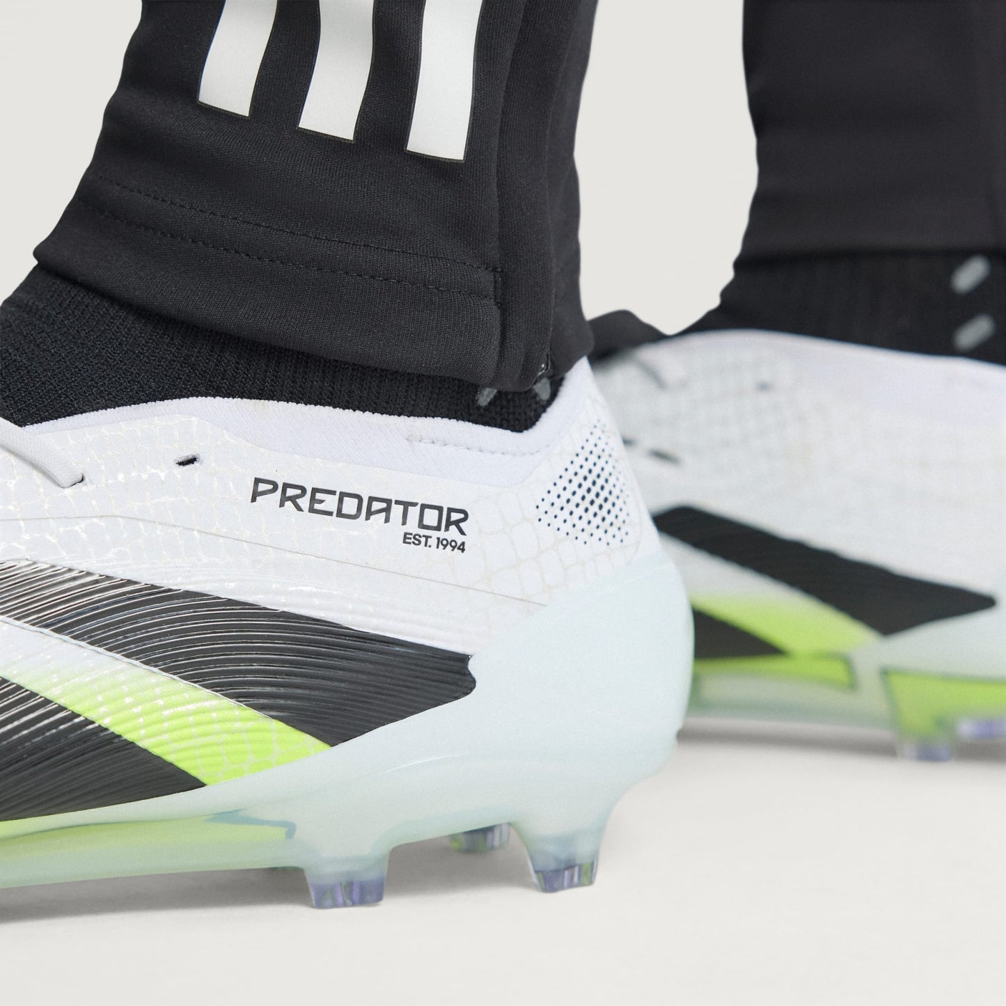 Chuteira Adidas Predator Elite Fold-Over Tongue Campo