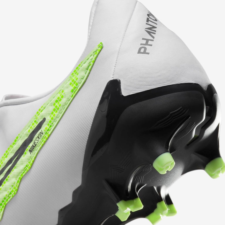 Chuteira Nike Phantom GX Academy Campo